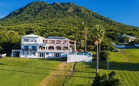 Quill Gardens Boutique Hotel